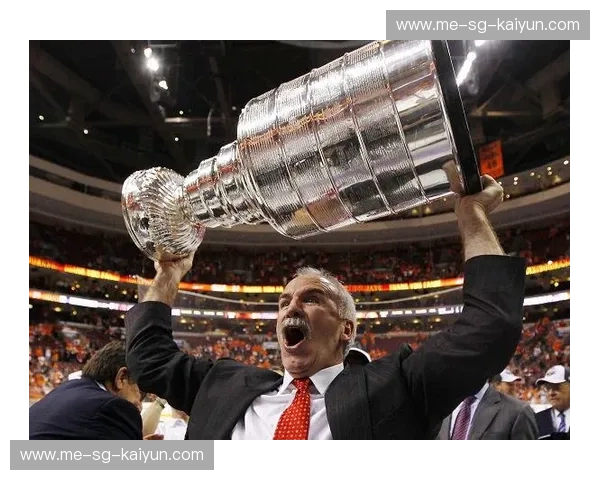 冰球引援新风潮：打造巅峰战队的秘密武器