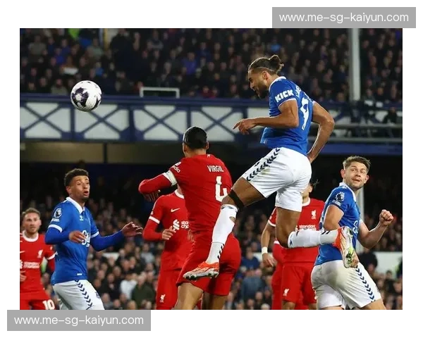 荣耀与恩怨的西北德比：博尔顿vs维冈，不仅仅是足球的较量